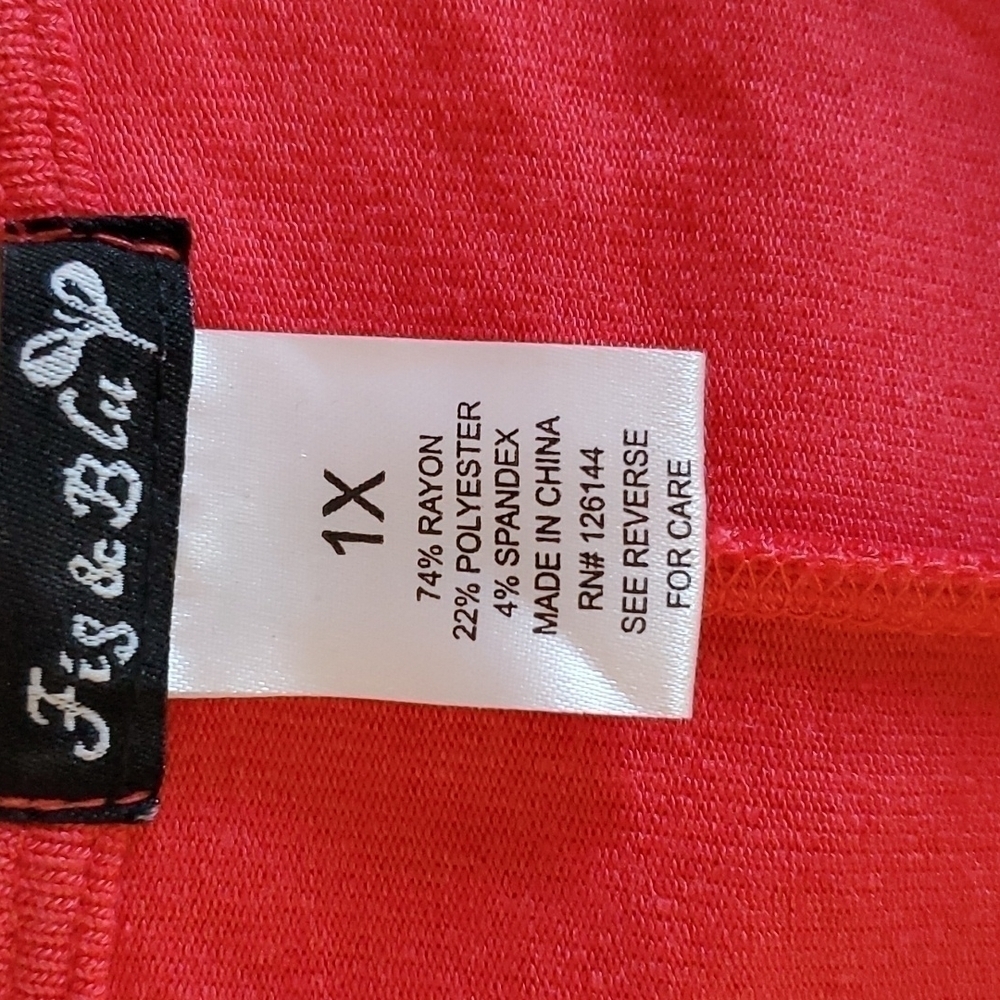Fig & Blu- Women's Zipper FRONT soft Pinkberry Short-sleeved Top Sz. 1X - Picture 4 of 4